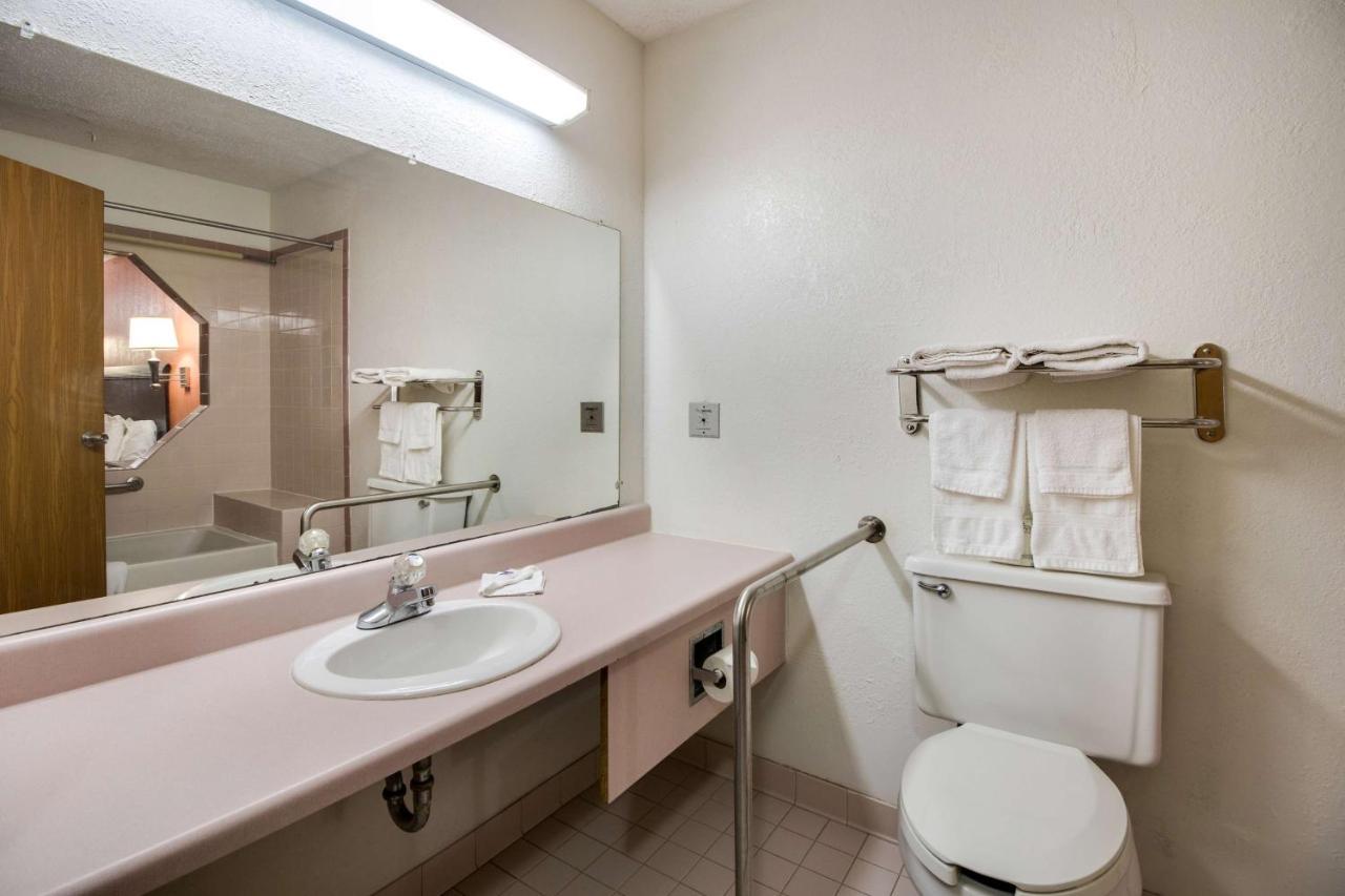 Motel 6-Marion, Il المظهر الخارجي الصورة