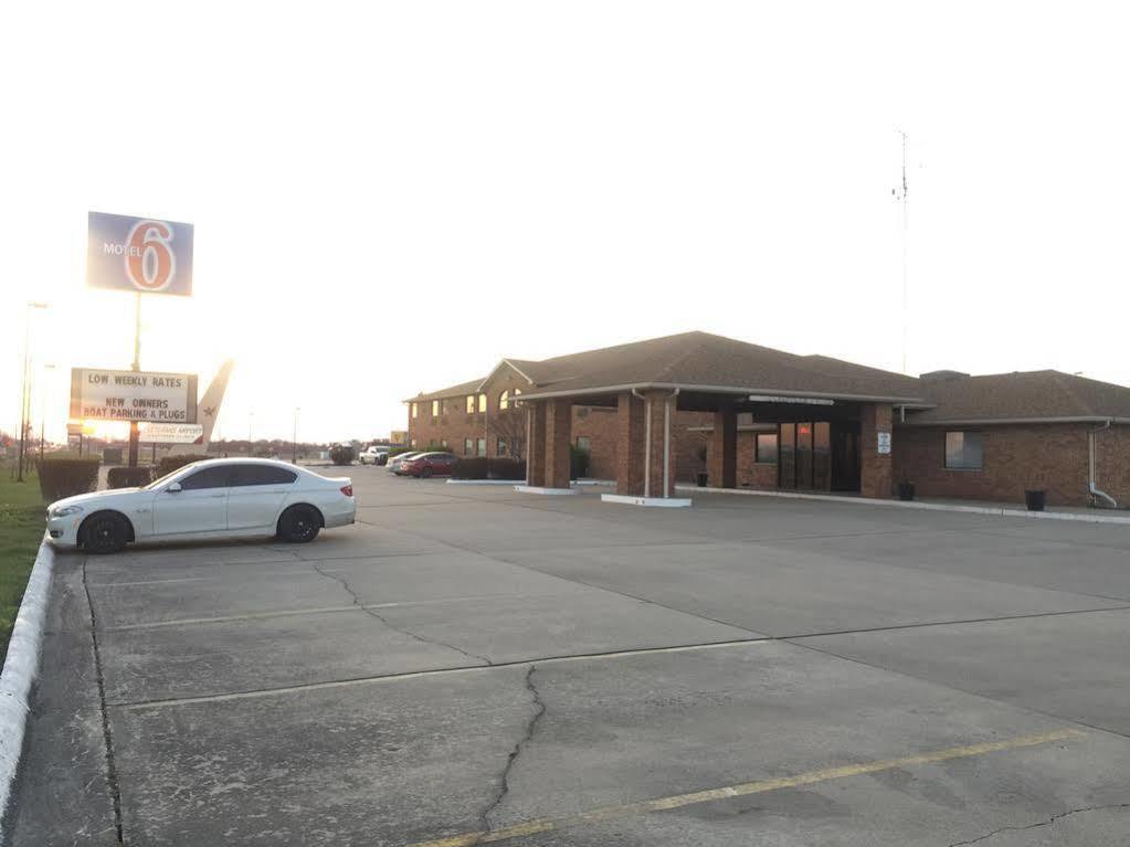 Motel 6-Marion, Il المظهر الخارجي الصورة
