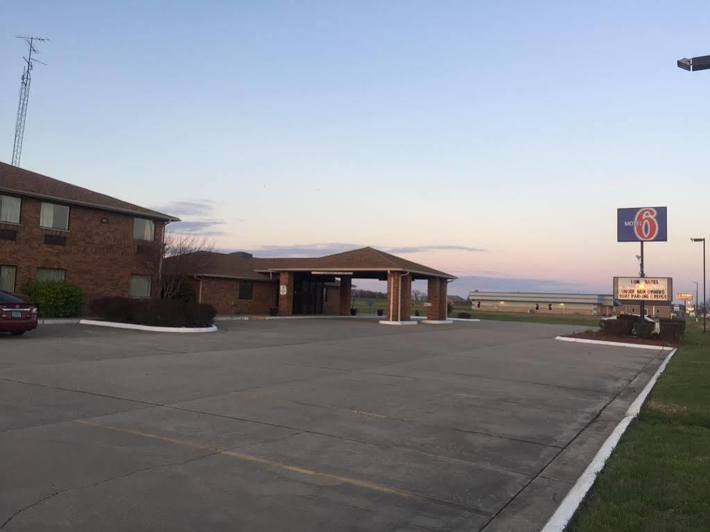 Motel 6-Marion, Il المظهر الخارجي الصورة